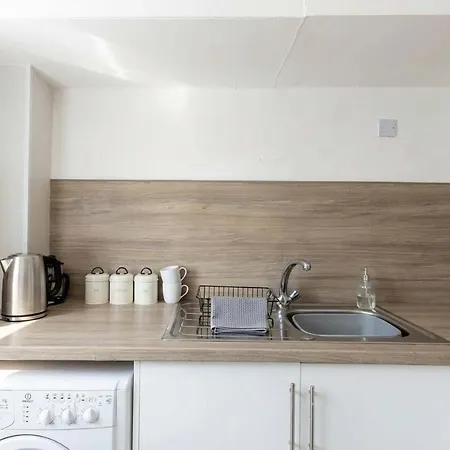 Apartman Fabulous 1 Bed Harbour-side With Balcony Whitehaven