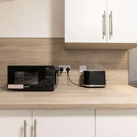 Fabulous 1 Bed Harbour-side With Balcony * Whitehaven